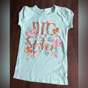 Girl’s shirt Big sister  butterflies graphics short sleeves pull over blue.5